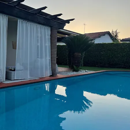 Your House By The Sea Vila Marina di Pietrasanta